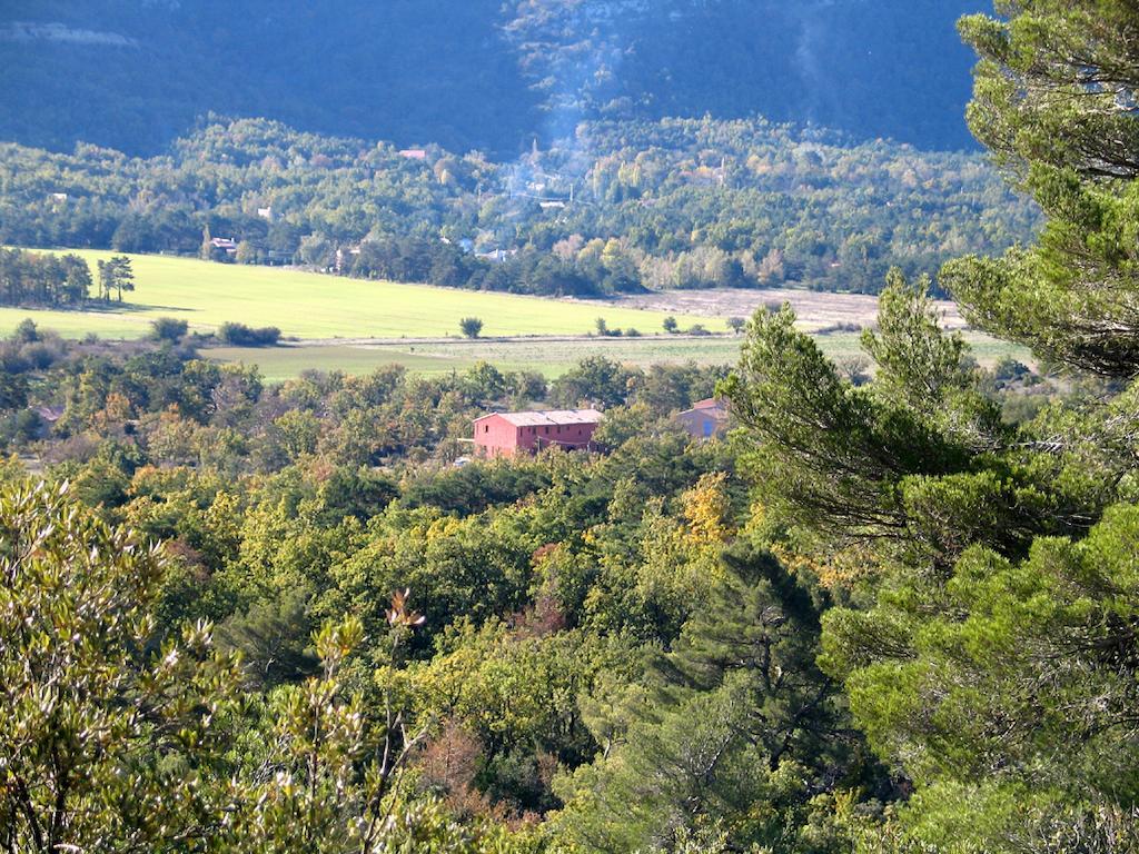 Maison Rouge Plan d'Aups Luaran gambar